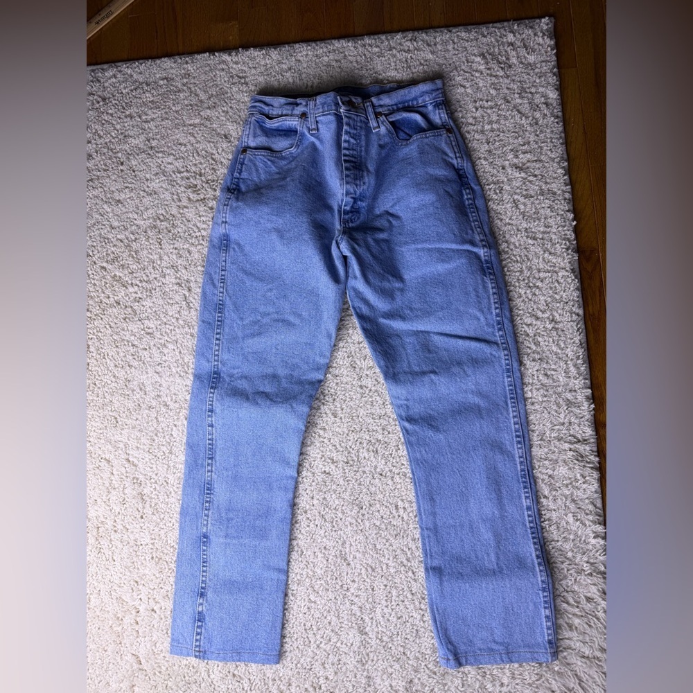 Wrangler Women’s Cowboy Cut Slim Light Blue Jeans